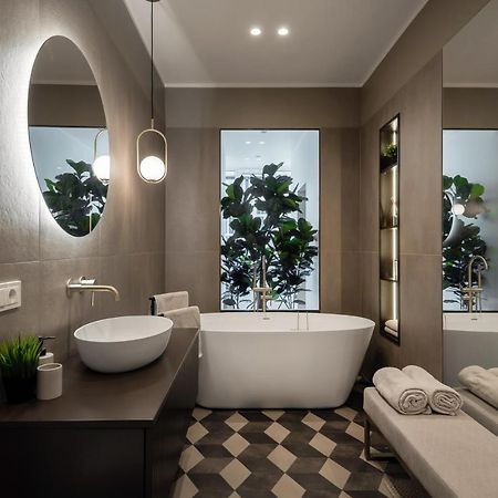 Cozy Apartment In The Quiet Center Of Riga Buitenkant foto