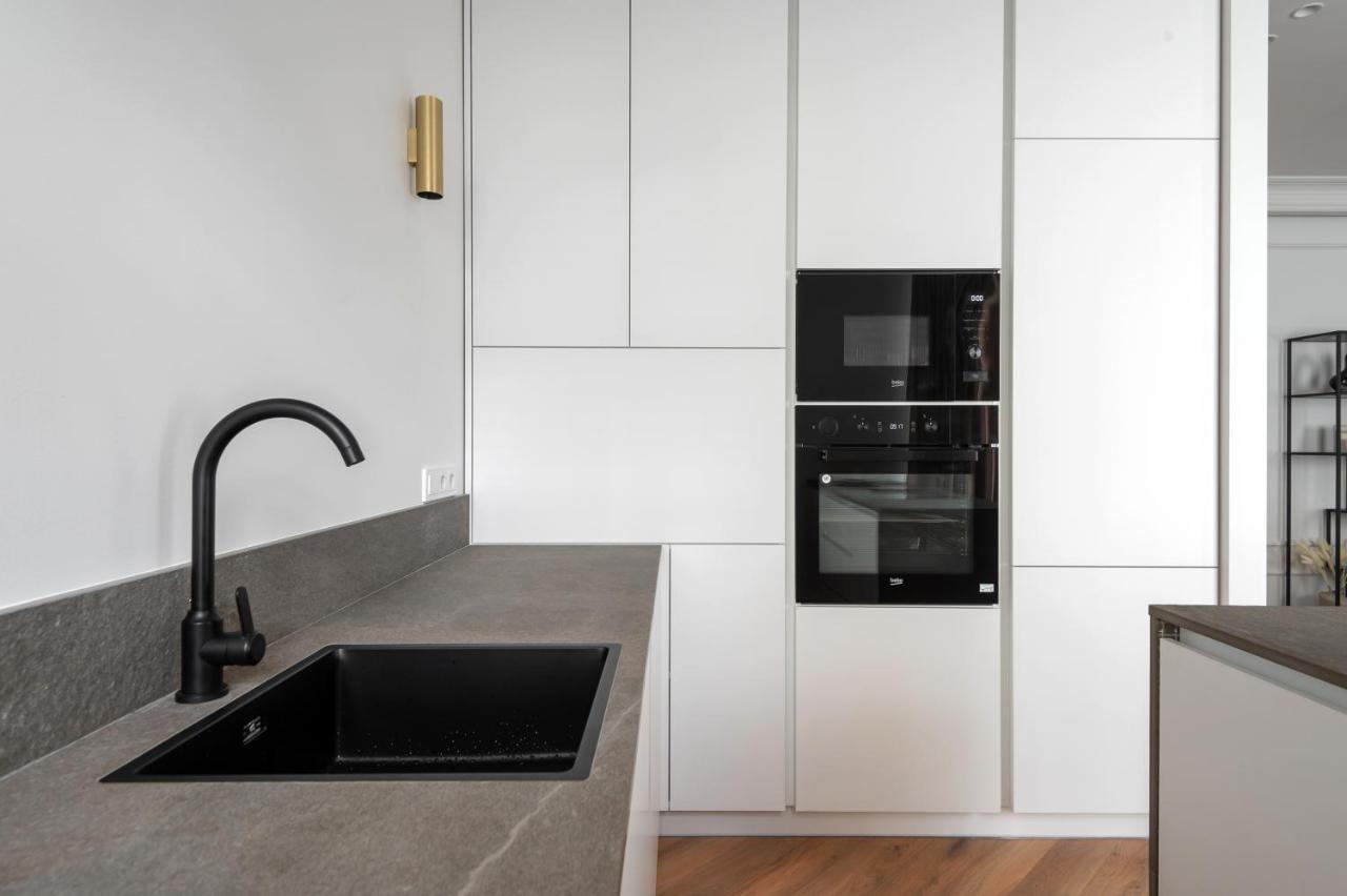 Cozy Apartment In The Quiet Center Of Riga Buitenkant foto